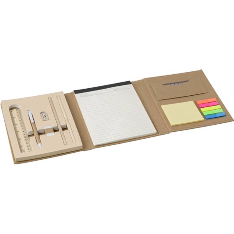 Psací souprava s kancelářskými potřebami v kartonovém balení Psací souprava s kancelářskými potřebami v kartonovém balení